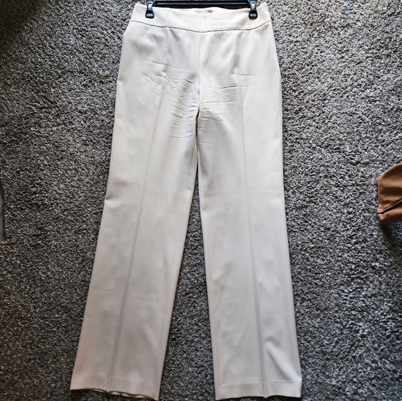 🌼AKRIS khaki work pant. - Picture 5 of 13